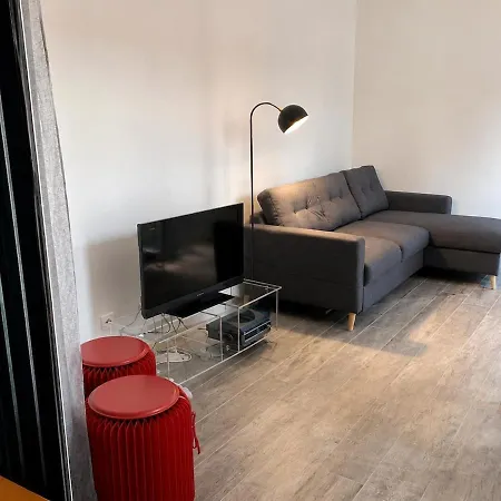 Cosy In باريس